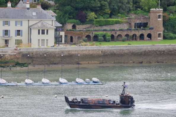 01 July 2020 - 08-31-42
Headed straight up river past Kingswear.
------------------------------
HMS Albion & BRNC naval procession